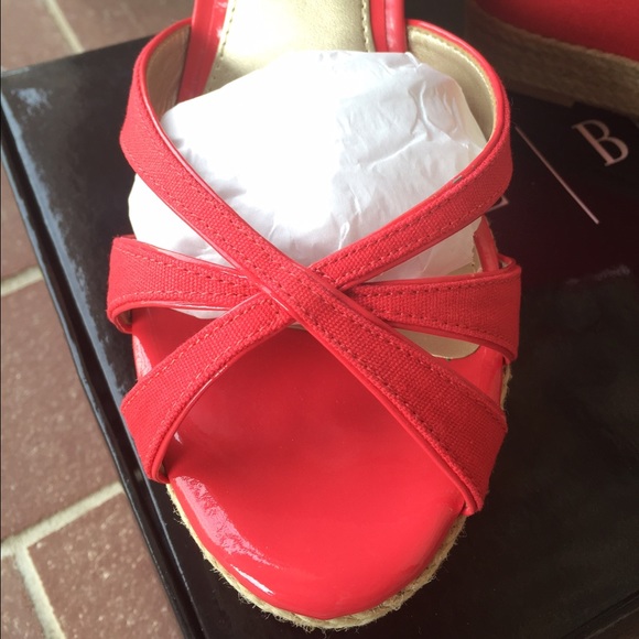 White House Black Market Red Espadrille Wedges Size 10 - Picture 3 of 7
